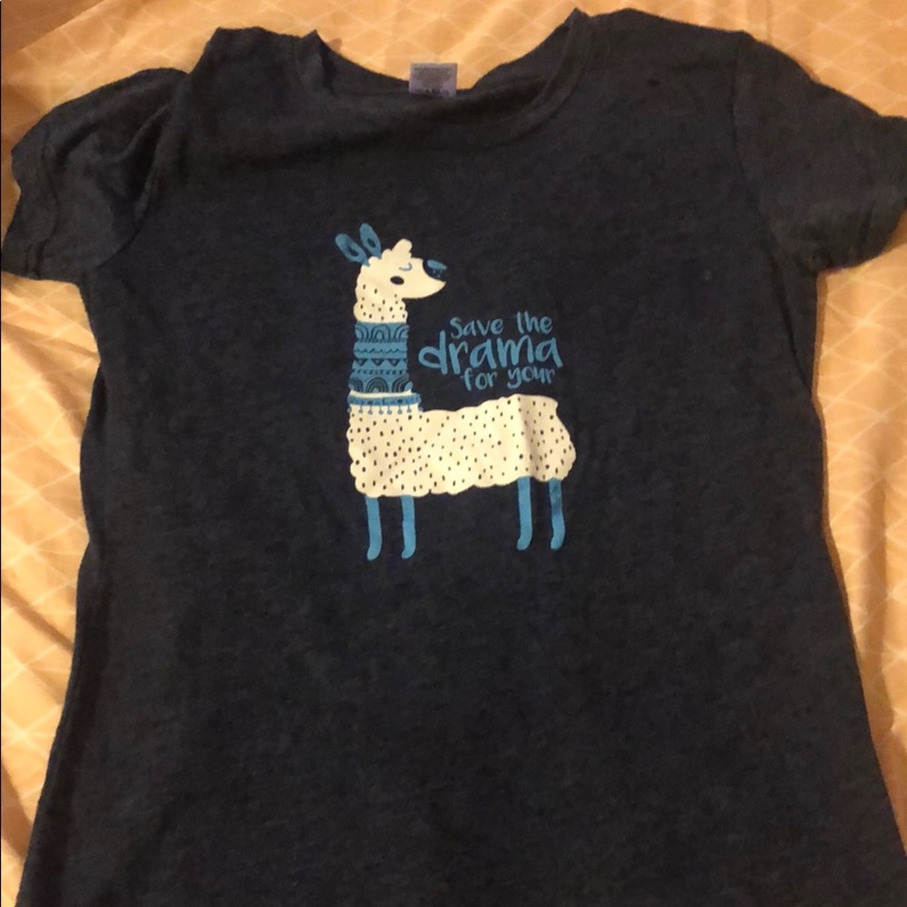 Tee shirt